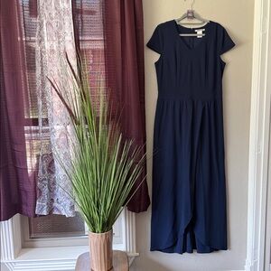 #63 Masseys short sleeve, navy blue pants suit, size large